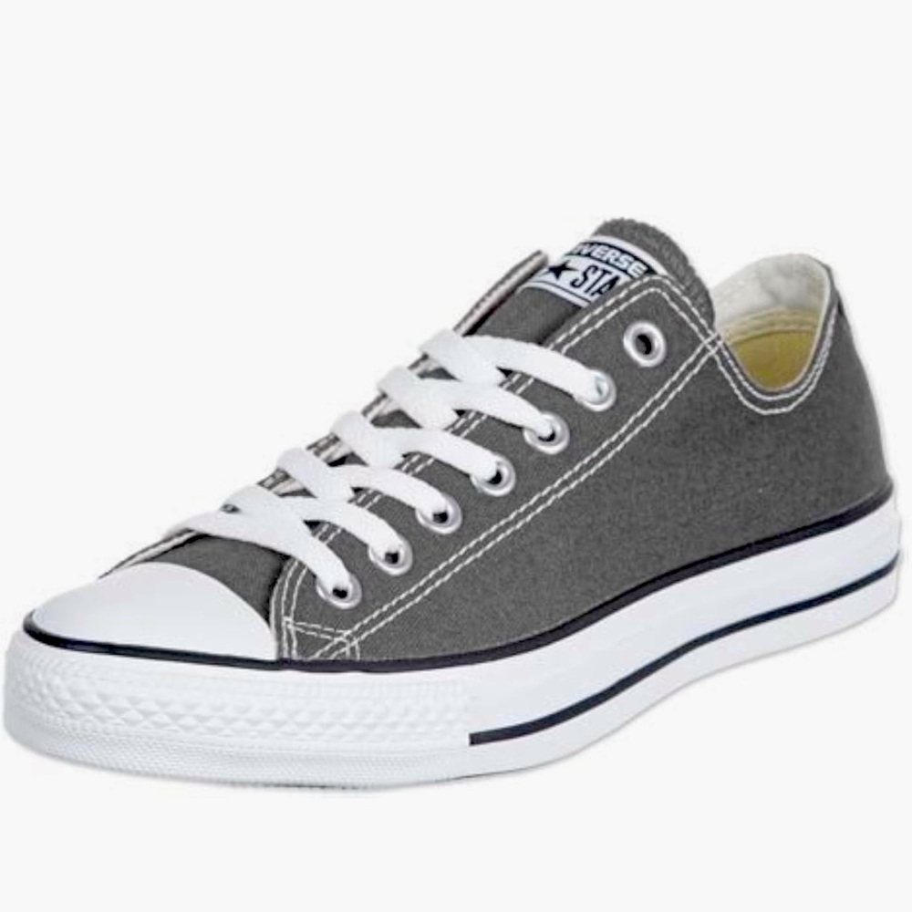 Old school style Chuck Taylor low top Converse All-Star